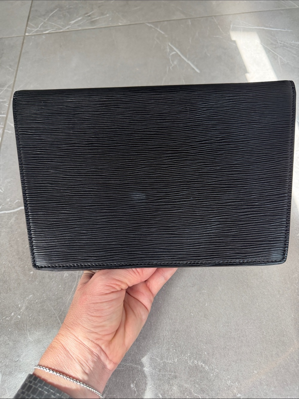 Louis Vuitton Black Epi Leather Clutch Handbag - Picture 3 of 4
